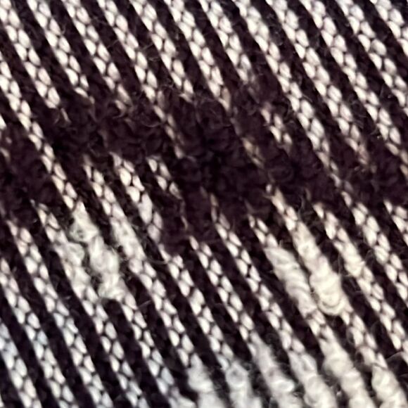 St. John Collection Purple Zip up Cardigan Sweater Size Small - Picture 14 of 14